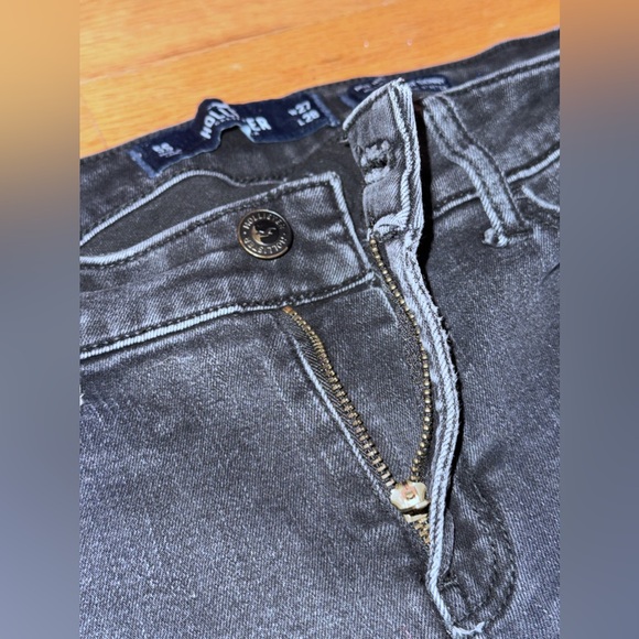 Women’s Hollister US 26 Mid-Rise Super Skinny Black Jeans Pants - Picture 9 of 12